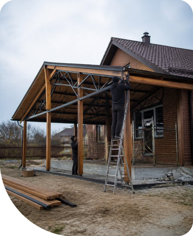 Пристройка навеса к дому и участку в Саратове под ключ